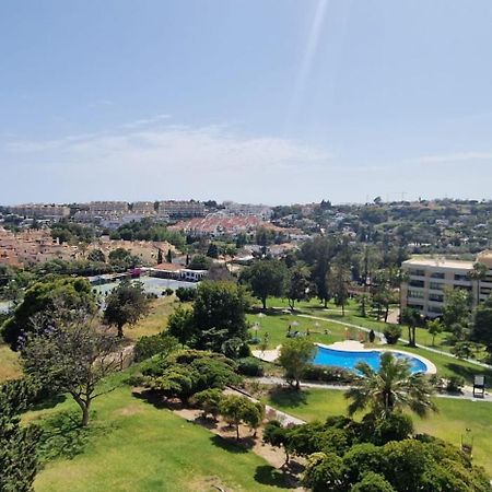 Modern Apartment With Stunning Views Μαρμπέλλα Εξωτερικό φωτογραφία